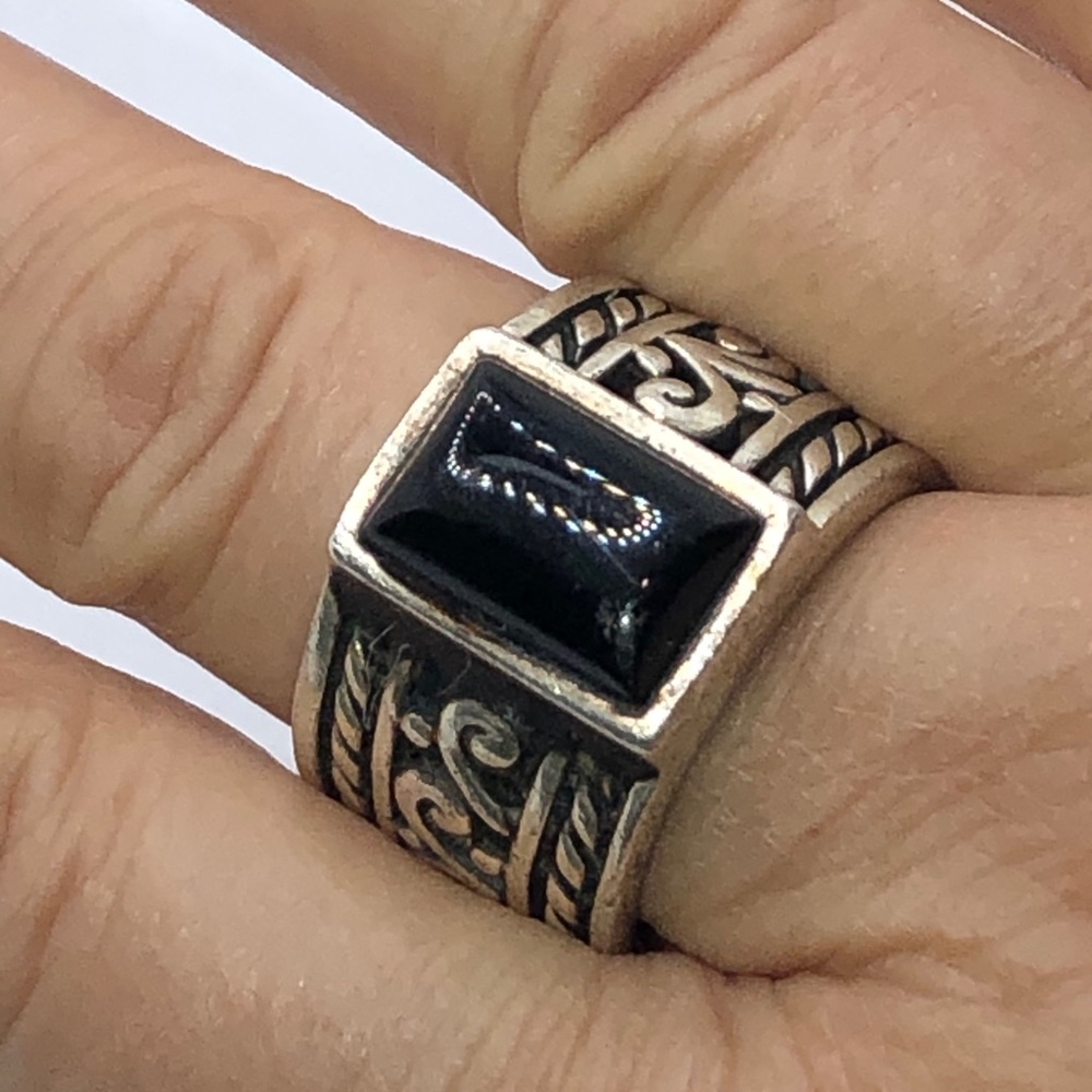 Silpada Onyx Silver Filagree Ring R1096 Size 9/10